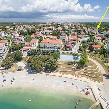 Apartment Tina By The Beach Pjescana Uvala Dış mekan fotoğraf